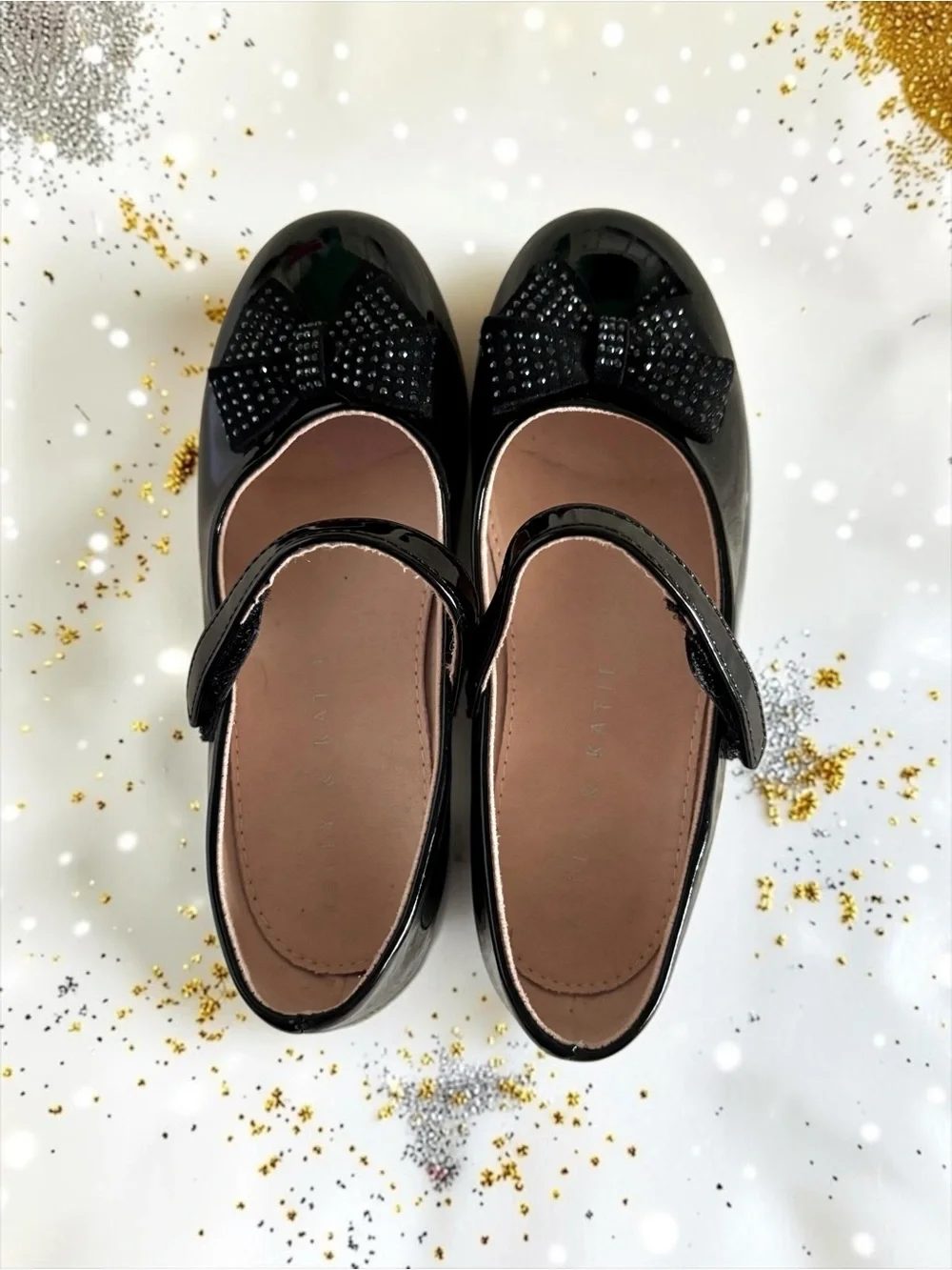 Kelly & Katie Toddler Girl Black Patent Rhinestone Bow Dress Flats | Size 12